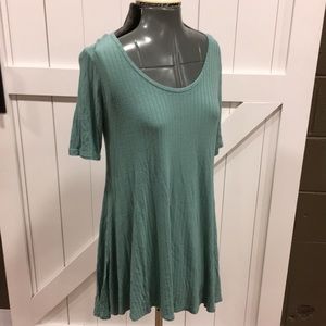 XS LulaRoe Perfect Tee
